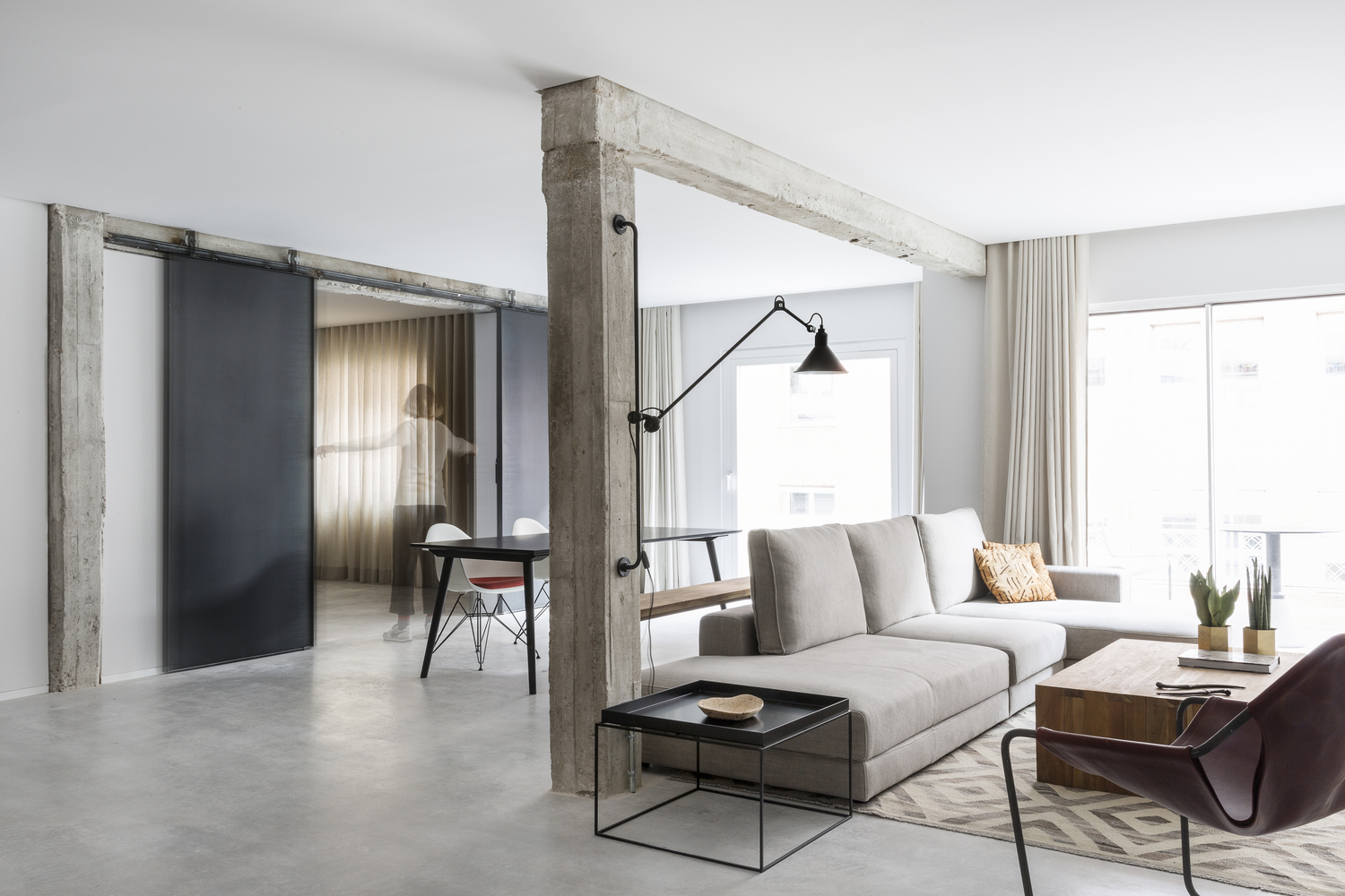 A modern oasis in the city –  a beautiful apartment in Salamanca district, Madrid